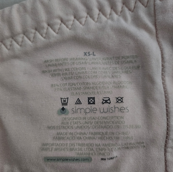 Simple wishes hands free pumping bra. Size: XS-large. - Picture 10 of 12